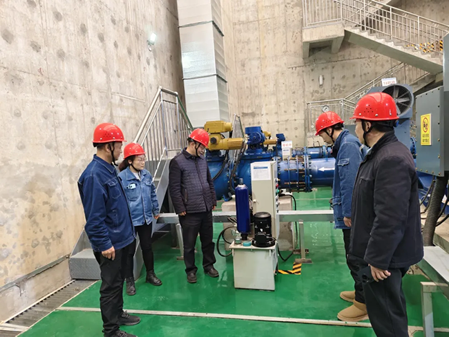 星空网页版-星空XINGKONG（中国）新春慰问送关怀，节前安全督导保平安